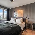 Ledig Vinterferien Er En Stor In Out Med Panoramautsikt Over