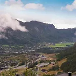 Ledig Vinterferien Er En Stor In Out Med Panoramautsikt Over 公寓