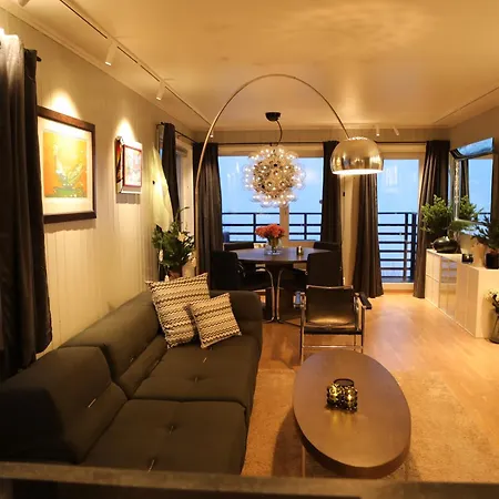 Ledig Vinterferien Er En Stor In Out Med Panoramautsikt Over Apartment