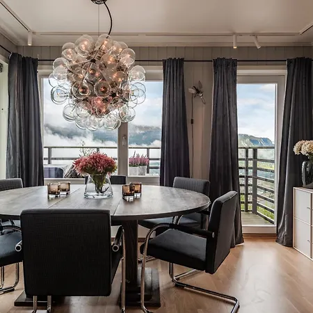 アパート Ledig Vinterferien Er En Stor Ski In Out Leilighet Med Panoramautsikt Over Hemsedal ヘムセダール